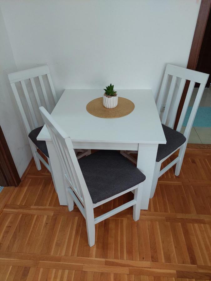 Appartement Smiley 2 - Subotica Centar Extérieur photo
